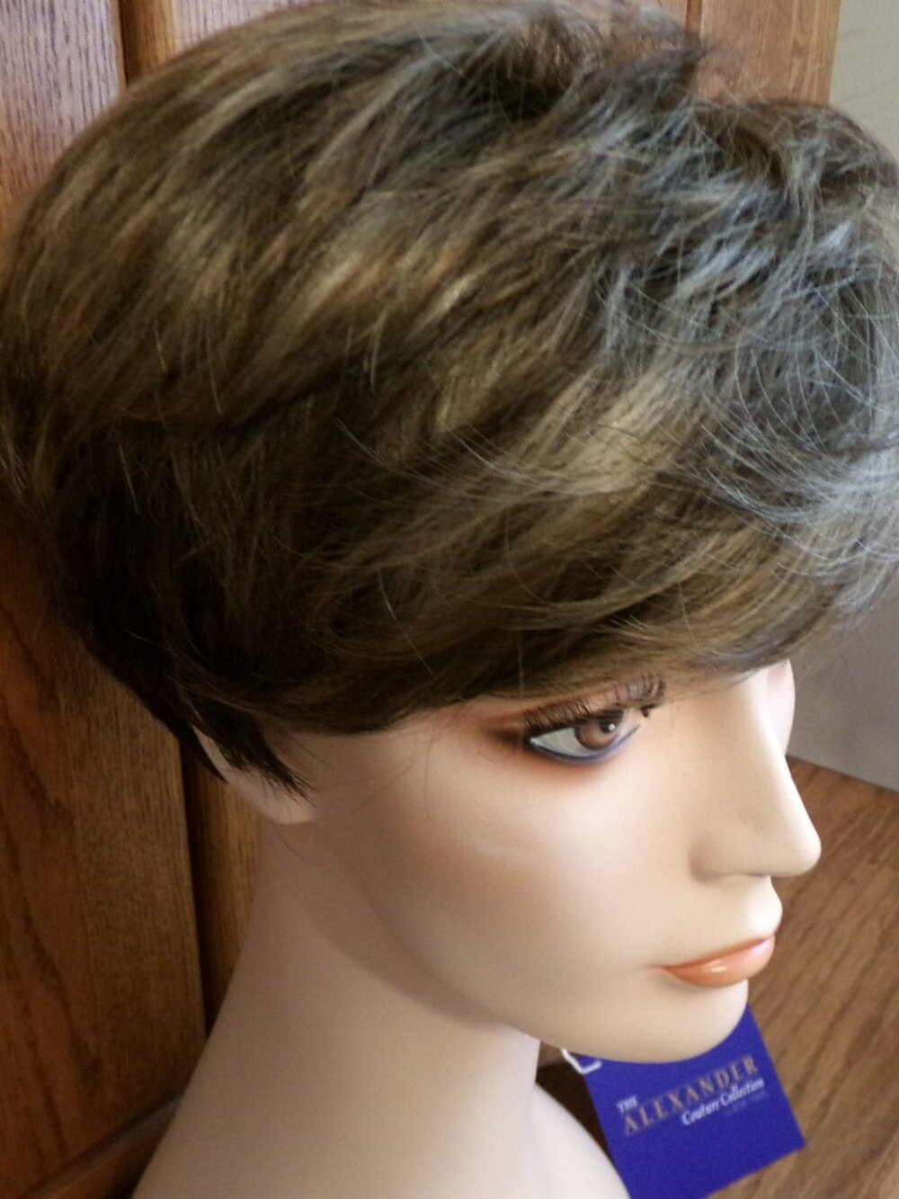 NWT "Amara" Wig by Alexander Couture Color Chocolate Frost Rooted FREE SHIP